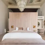 Noble Floor Art R&r Apartment Venice